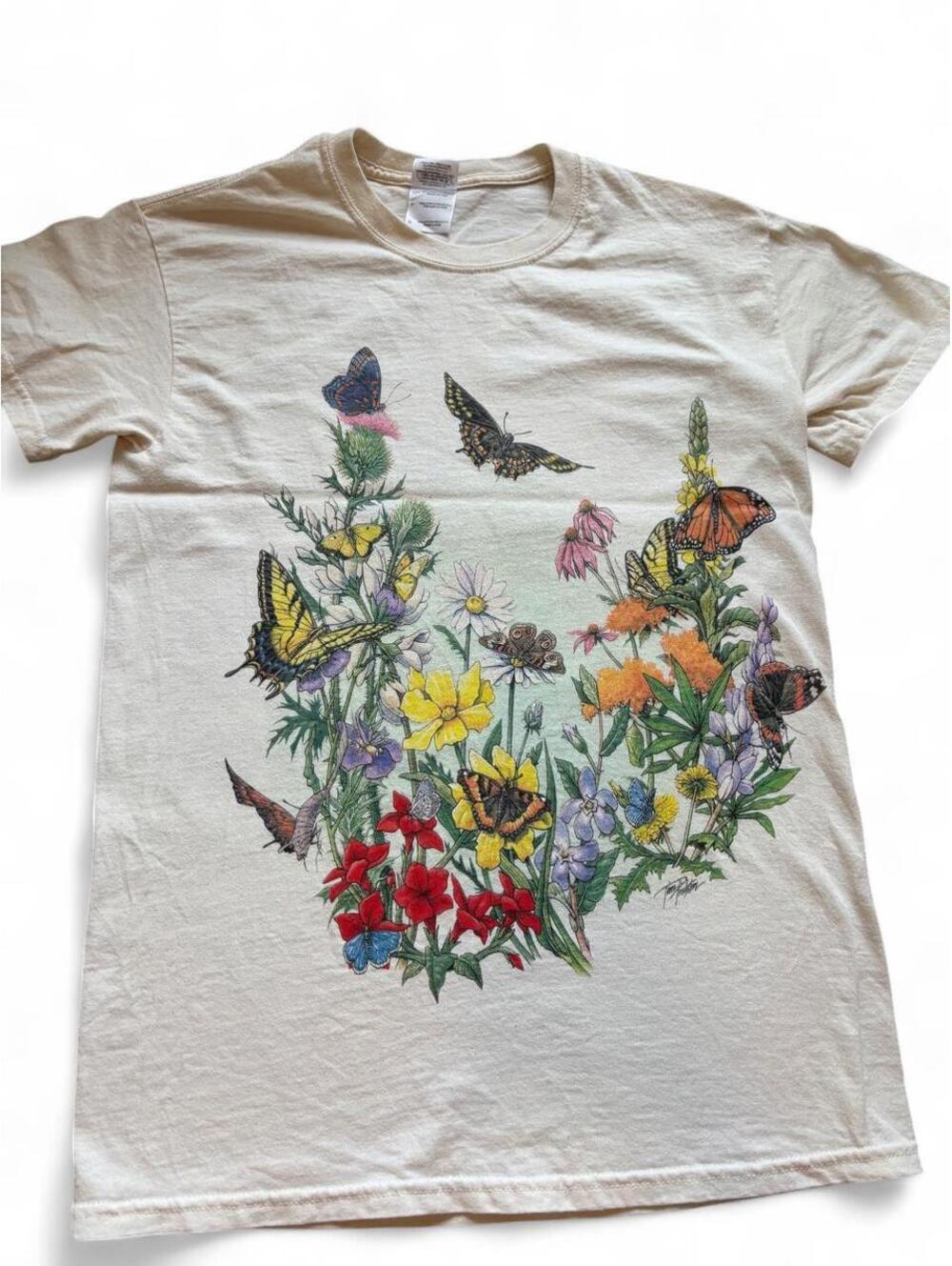 Vintage Wild Cotton Butterfly & Wildflower Graphic T-Shirt - Small ✨🦋